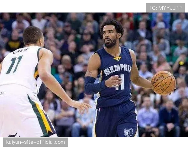 公牛八连败持续 赛程压力对球队心理与生理双重影响分析